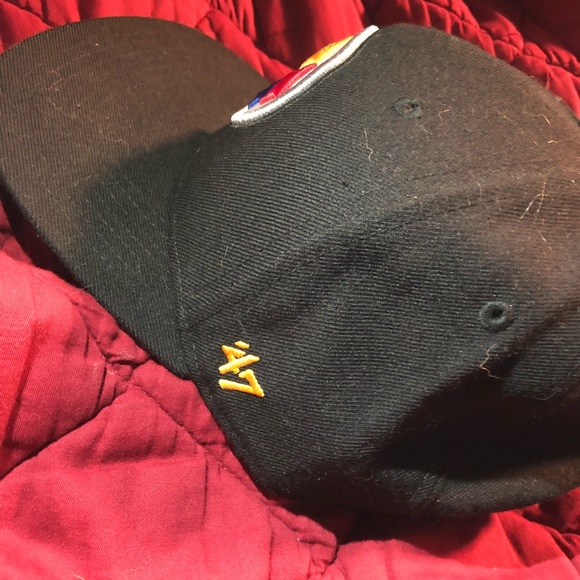 Steelers Hat - Picture 3 of 4